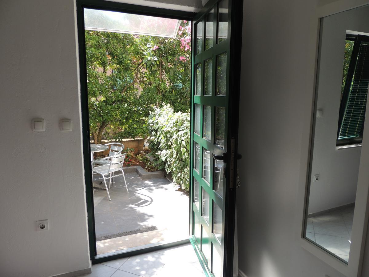 Apartments Suljic - Cash Only Property Stari Grad  Exterior photo