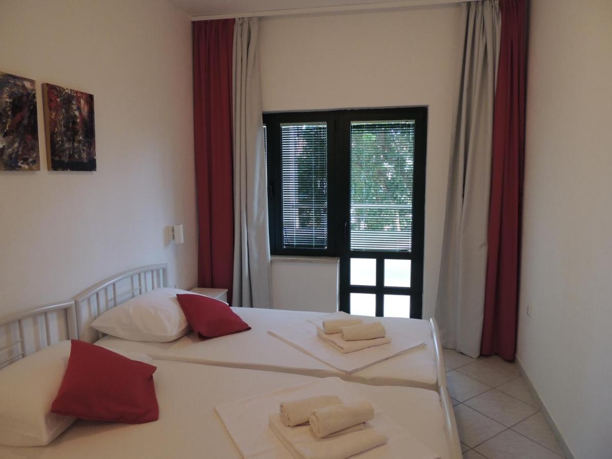Apartments Suljic - Cash Only Property Stari Grad  Exterior photo